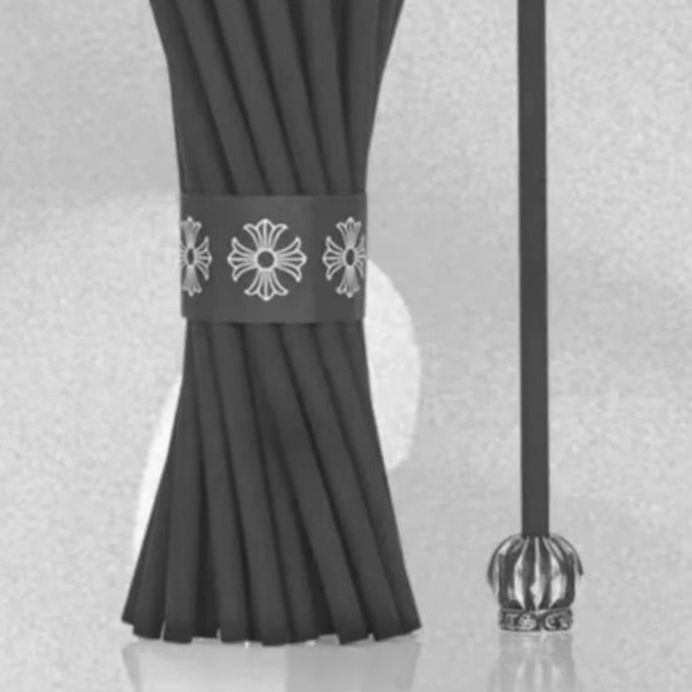 Chromes heart incense and holder